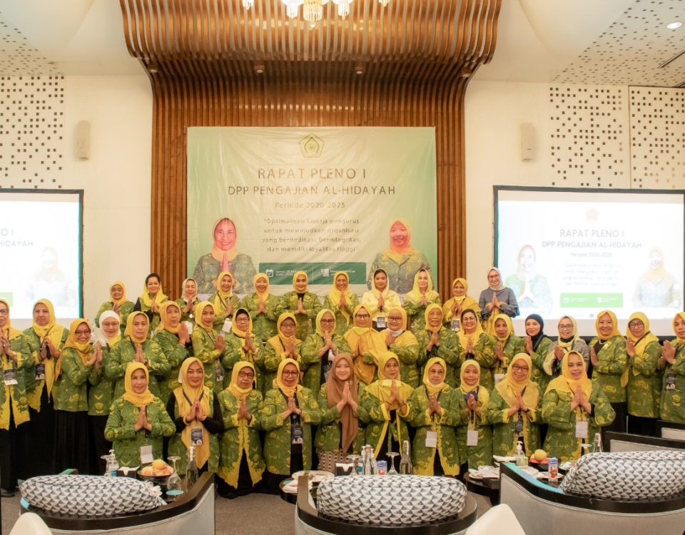 Pimpin Rapat Pleno DPP Pengajian Al-Hidayah, Hetifah : Kombinasi yang Enerjik dan Penuh Inovasi